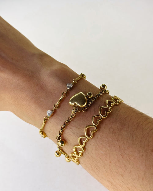 Chunky Heart Charm Bracelet