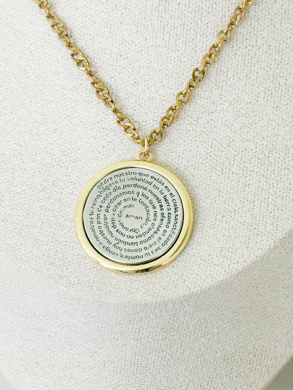 Collar La Palabra