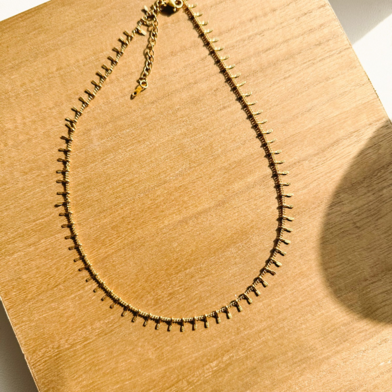 Golden Aura Choker