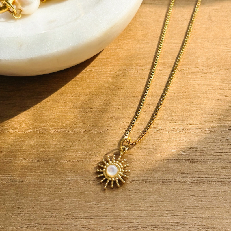 Sun Pearl Necklace